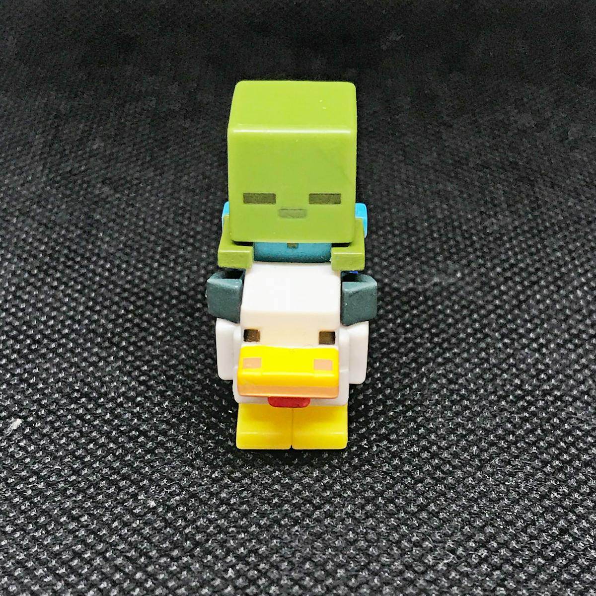 ¡Mira quién viene a maquillarse! 🌹 ¿Las marcas de consumo se e...