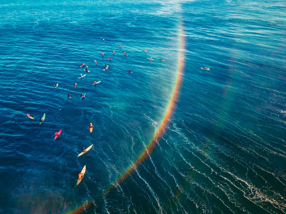 ¿Conoces los pasos para usar el hilo dental sin morir de vergü...