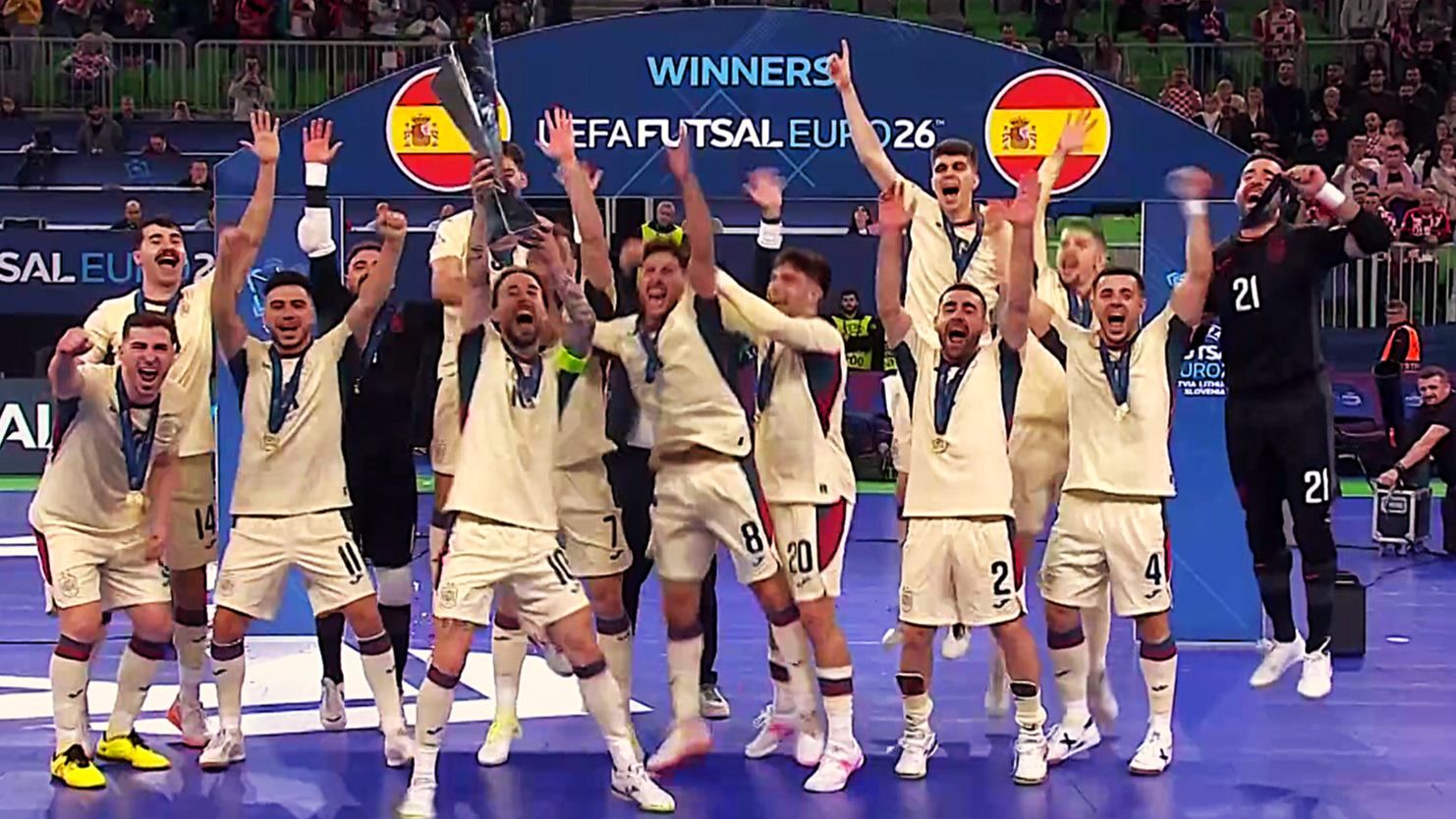 🏆 ¿Lástima que no sea un juego de fútbol normal, verdad?