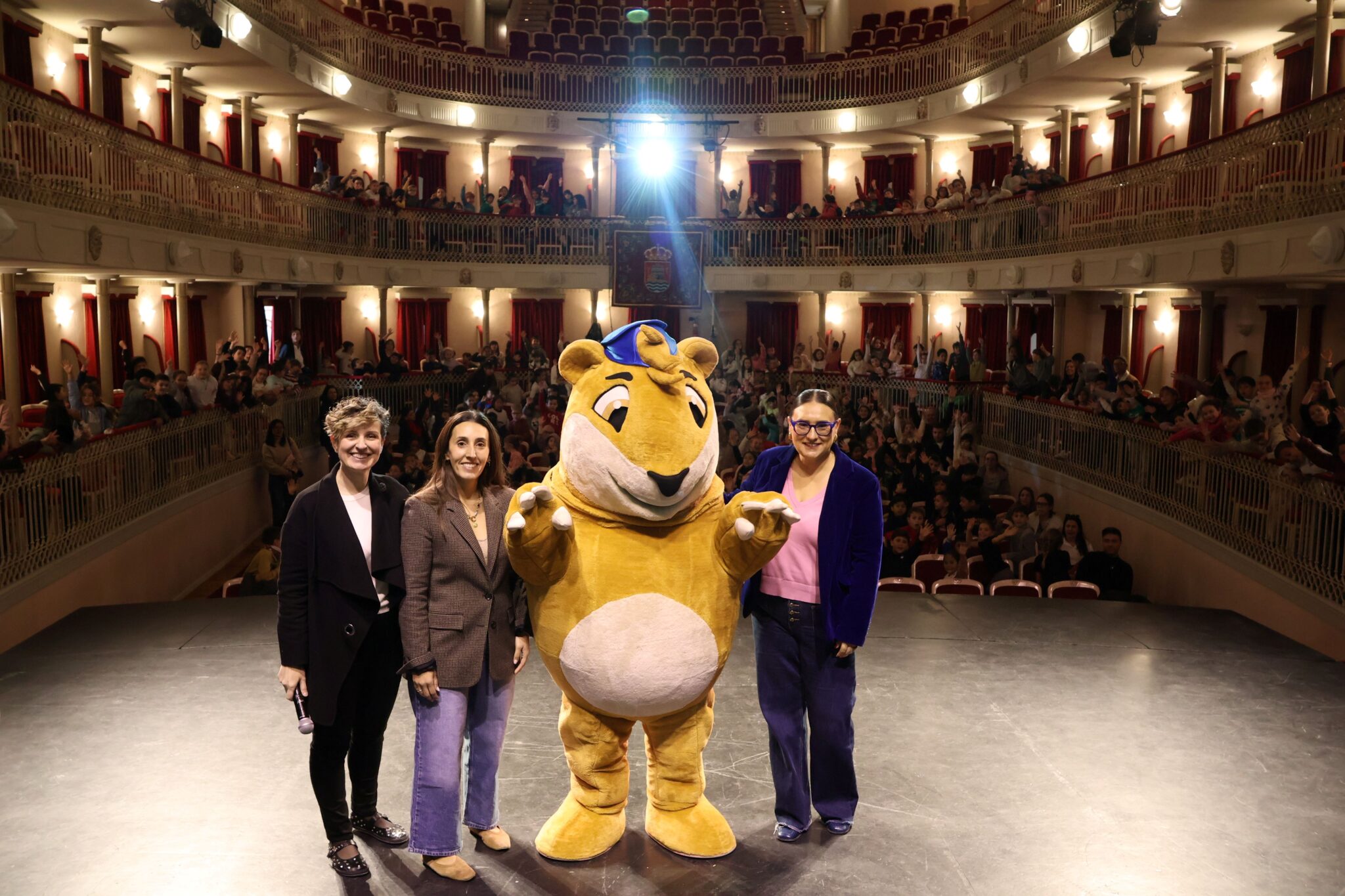 ¿La gente de Yecla se entera de que hay vida más allá del pueb...