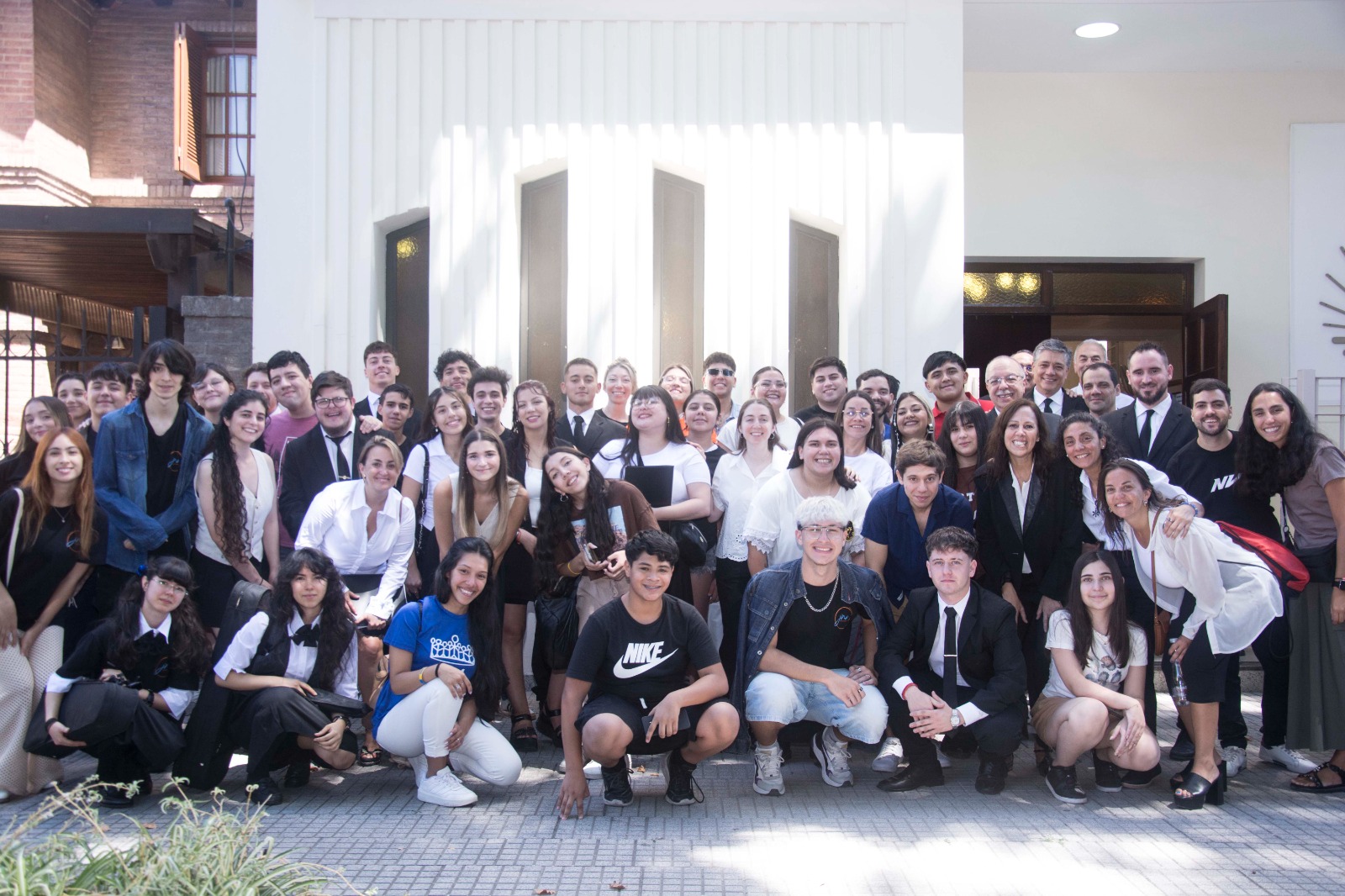 🤯 ¿Comunión en Argentina? ¡Eso es Solo para los Ricos! 🤑