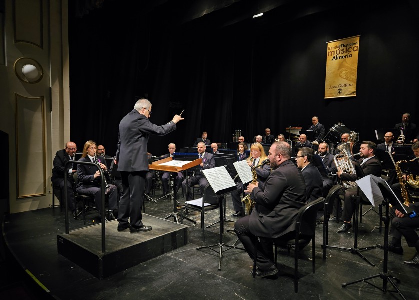 ¿La Banda Municipal se Salta el Aislamiento o es Solo un A...