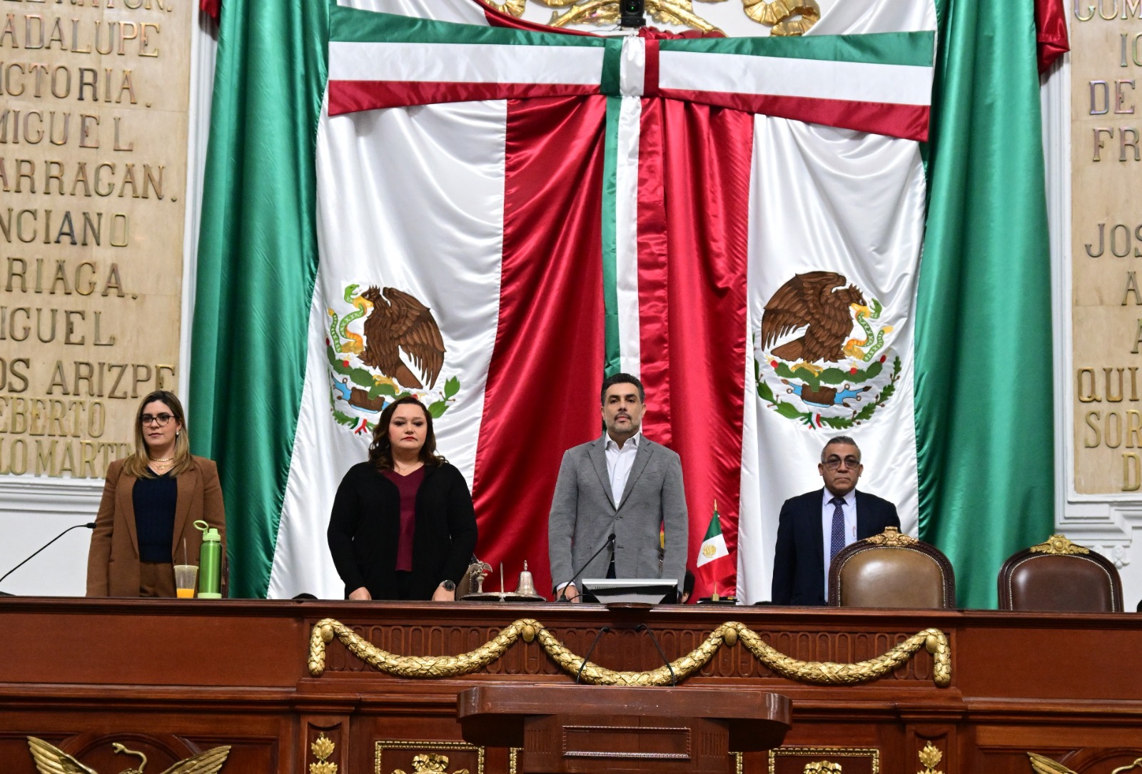 🚨 ¿Qué Fue Lo Que Acabó de Pasar En El Congreso CDMX Con Claud...