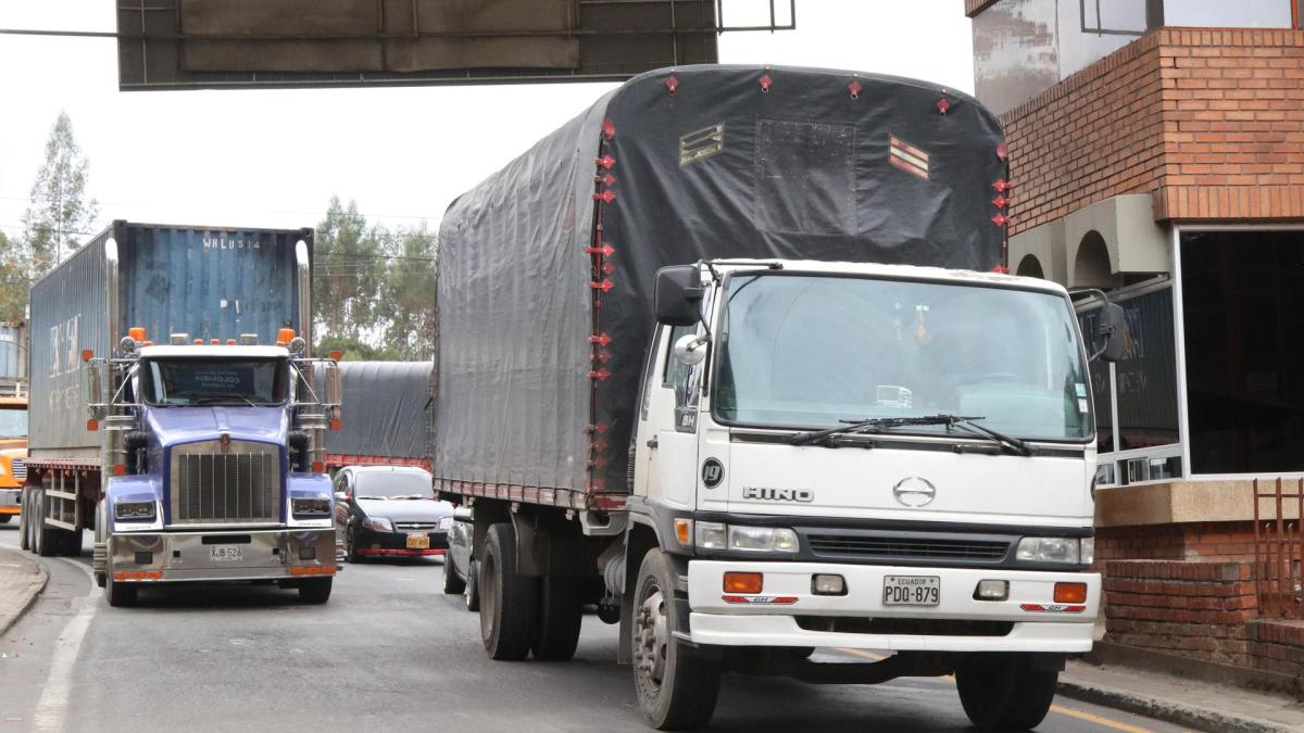 🚨 ¡Colombia Pone la Pressa a Ecuador! ¿Tú Línea de Productos e...