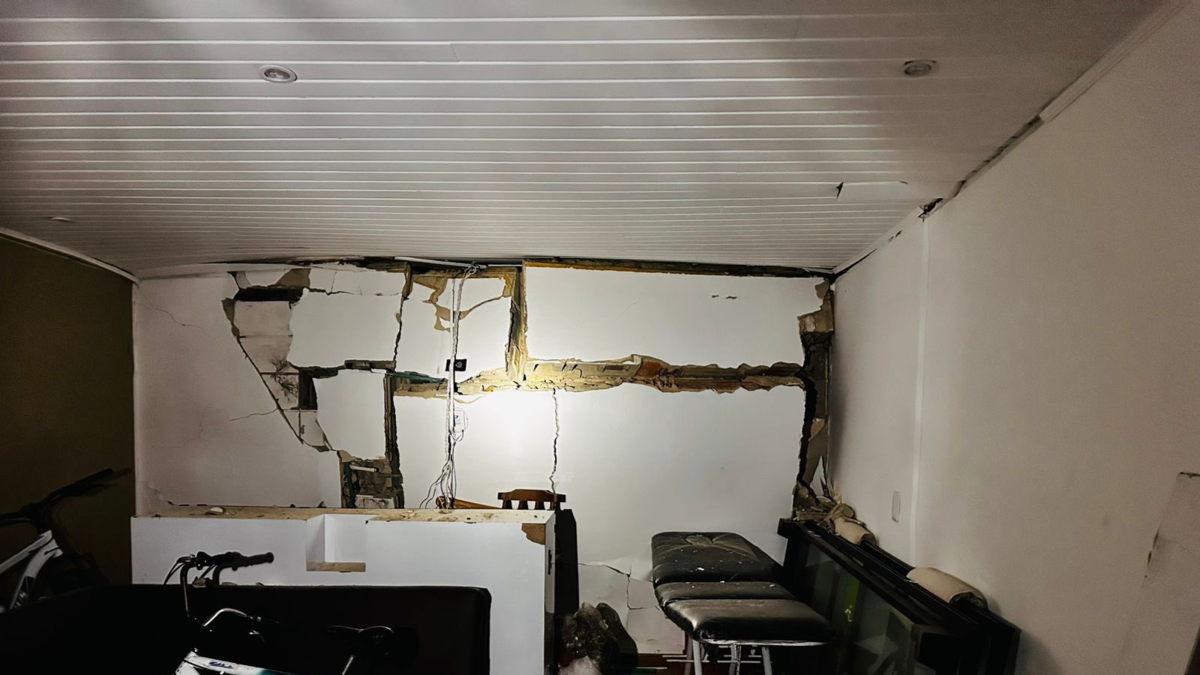 🚨 ¿Bomberos de Bogotá Saben Llamar a un Constructor para Repar...