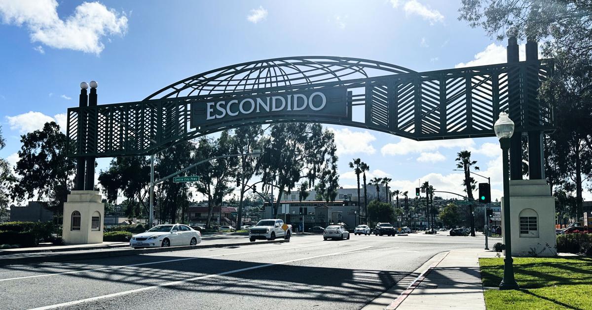 ¿Quién les daba permiso al ICE para tirar balas en el parque d...