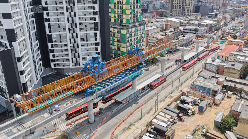 🚂 ¿El metro de Bogotá ya está bajando el precio de las casas a...