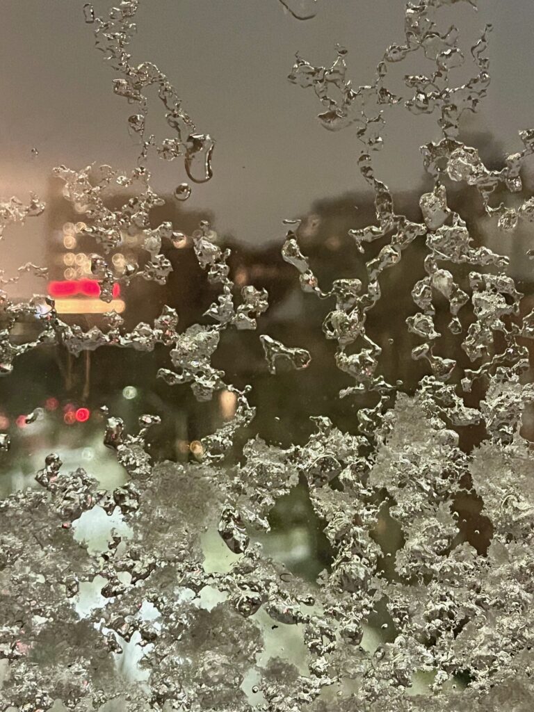 ¿Tu App de Finanzas Tiene Hacks o Solo Es Hackeable? 🚩