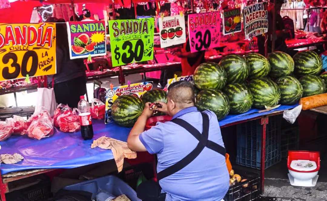 ¿Listo para vender en el tianguis de CDMX? 🤔 Conoce los requis...