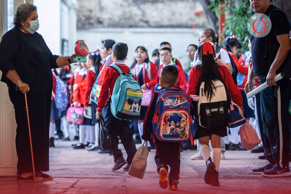 🚨 ¿Clases o disturbios en Edomex? ¿Quién sabe, quién sabe?