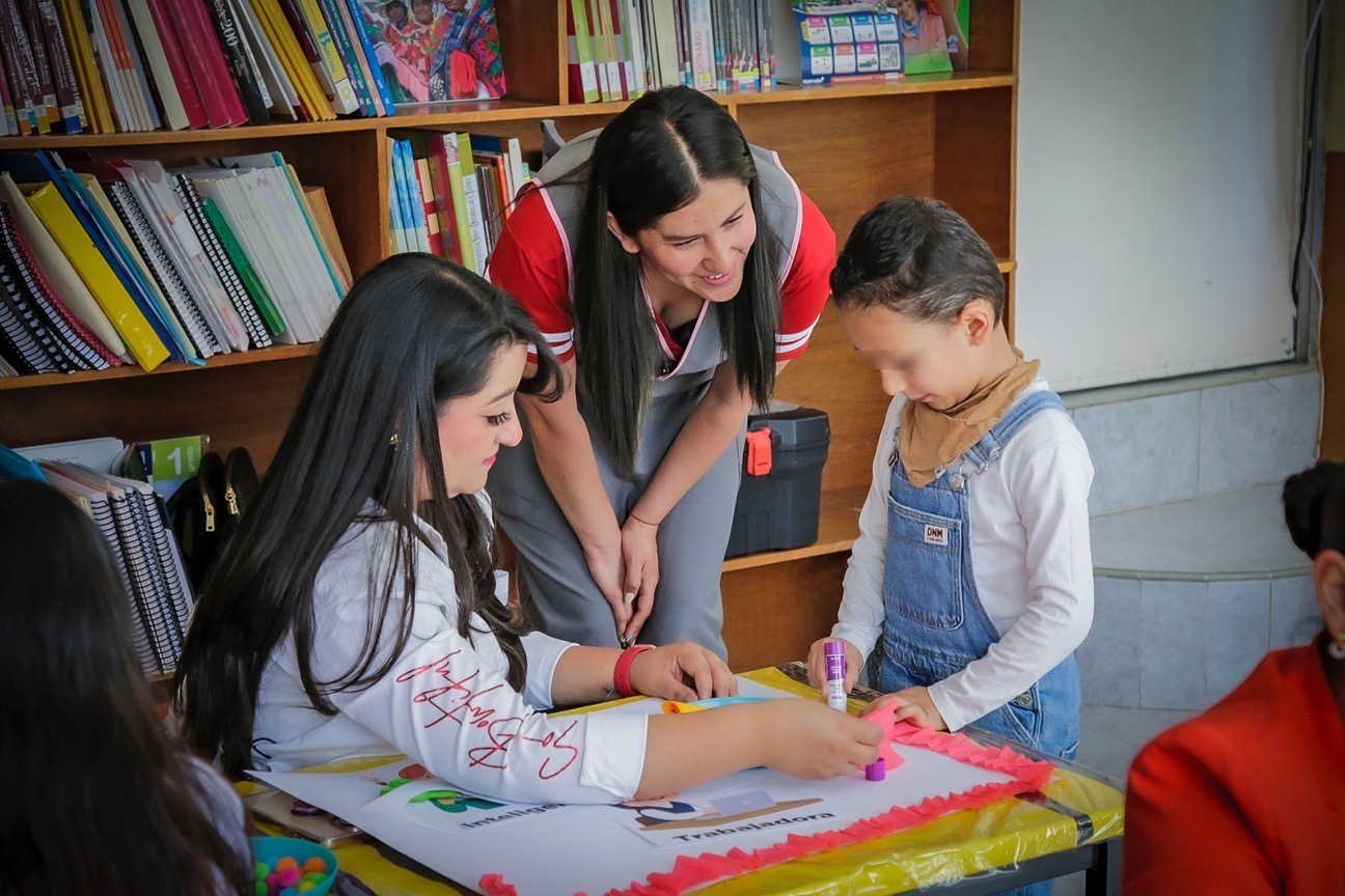 ¿Estás listo para que tu pequeño entre a la escuela... y a la ...