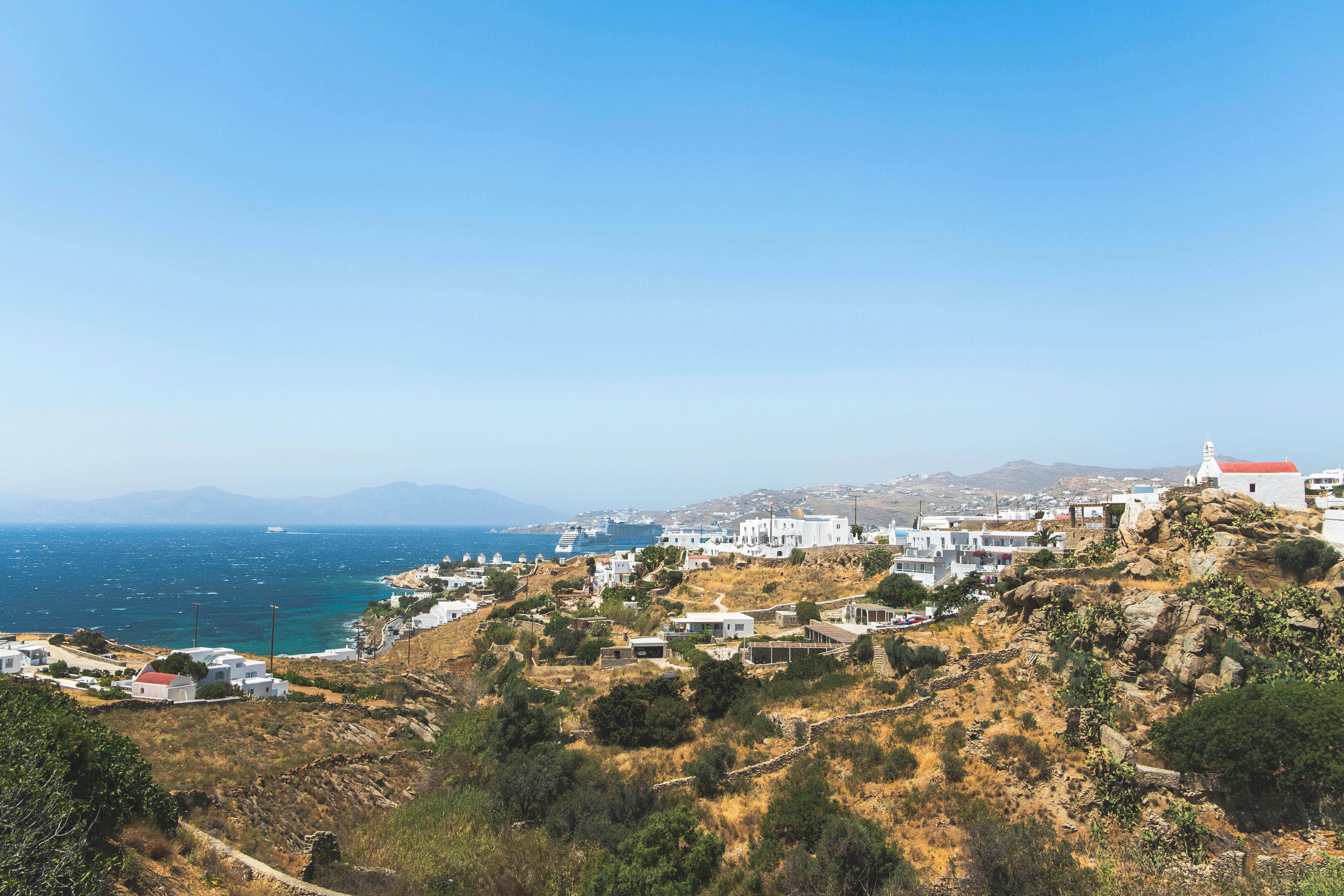 🌊 ¿La Red Arco Mediterráneo es la Purga de Ciberseguridad ...