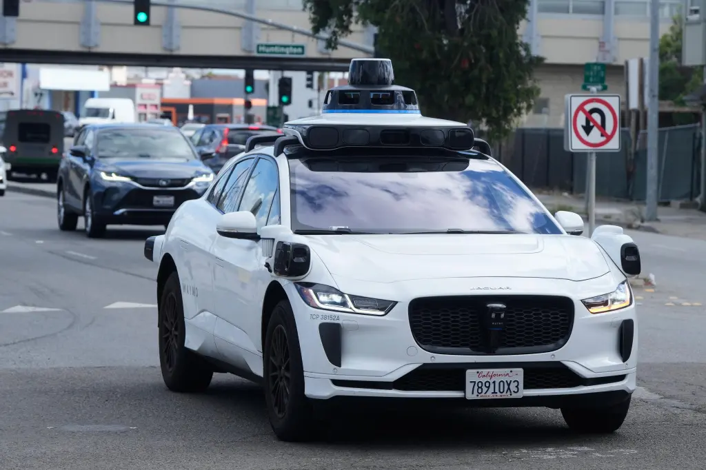 🚗 ¡Robotaxis en Texas y Florida! ¿Qué pasará con los choferes ...