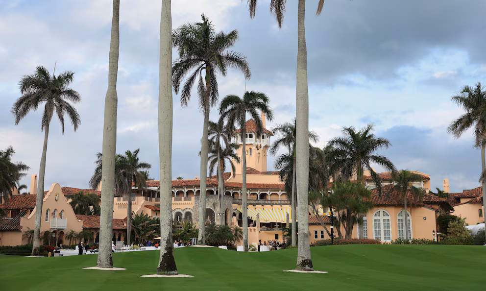 🚨 ¿Quién Intenta Ser el Sheriff de Mar-a-Lago?