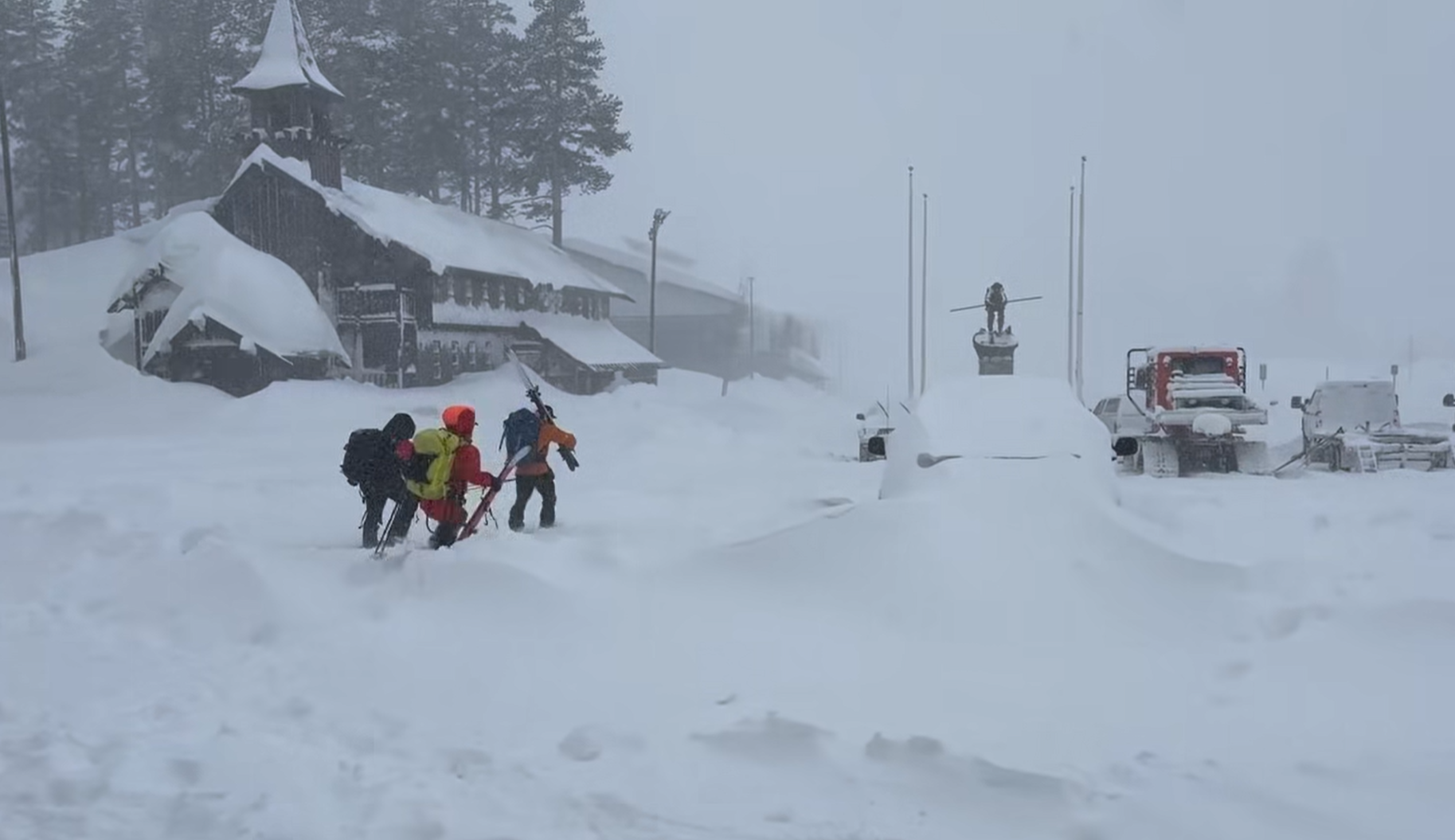 🚨 ¿Avalancha en California, ¿qué hay de la avalancha en infrae...