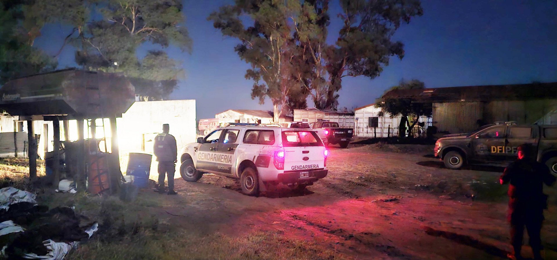 🚨 ¿Se Salvó el Hombre? Detienen a Tipo por Trata de Personas e...