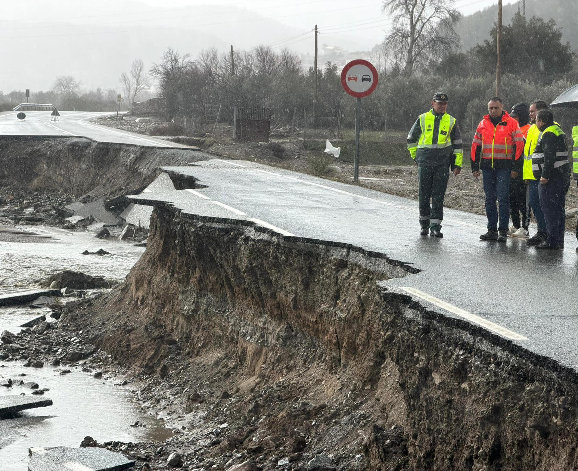 ¡La Borrasca Marta nos Queda en la Cara! 🌪️ ¿Cuánto Va a Costa...