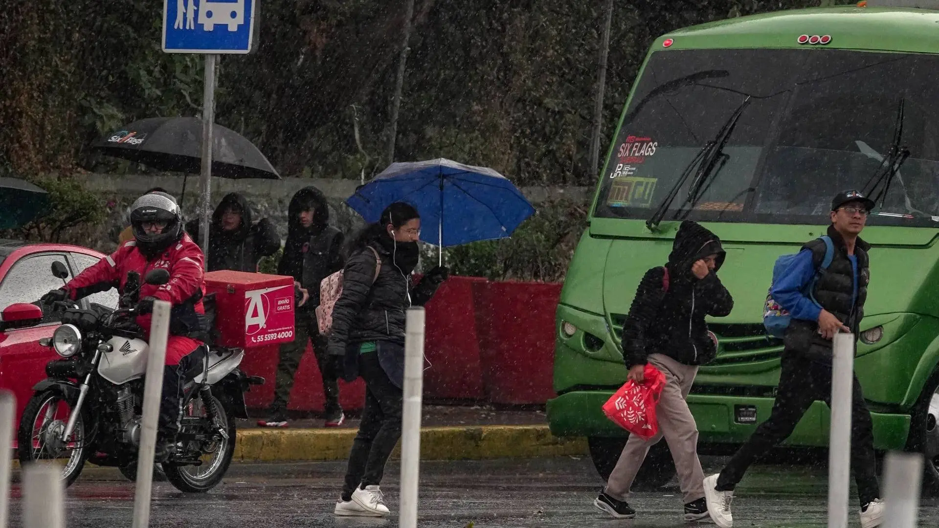 ¿Lloverá a la hora de la Comida o al Día del Amor? <p...
