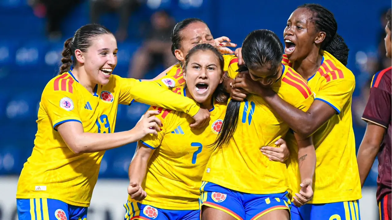 🔥 ¡¿Qué pasó con el fútbol uruguayo?! Colombia vence 2-0 a Uru...