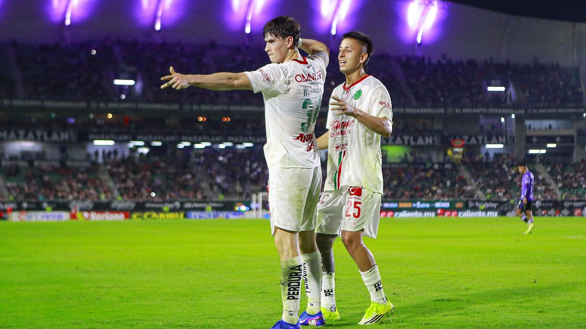 ¡Chivas se va de vacaciones sin goles, pero América sigue sien...
