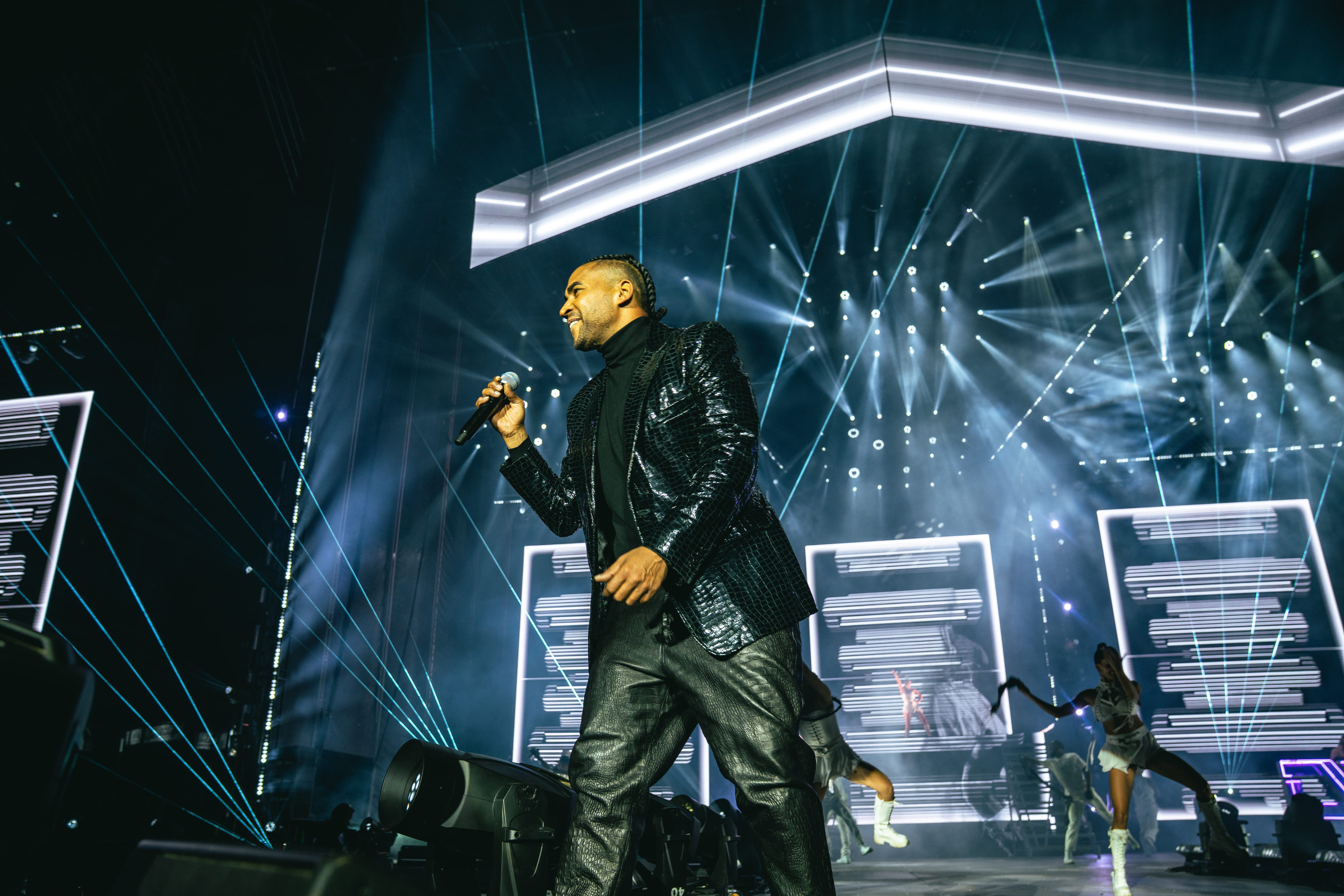 🤣 ¿Don Omar va a salvar el Estadi Olímpic Lluís Companys de la...