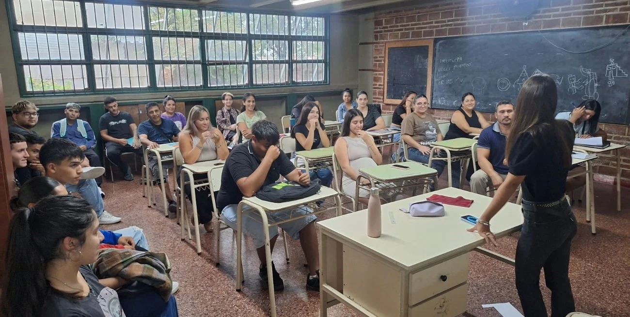 ¿Santa Fe es la Súper Escuela del Abandono Cursando Fines ...