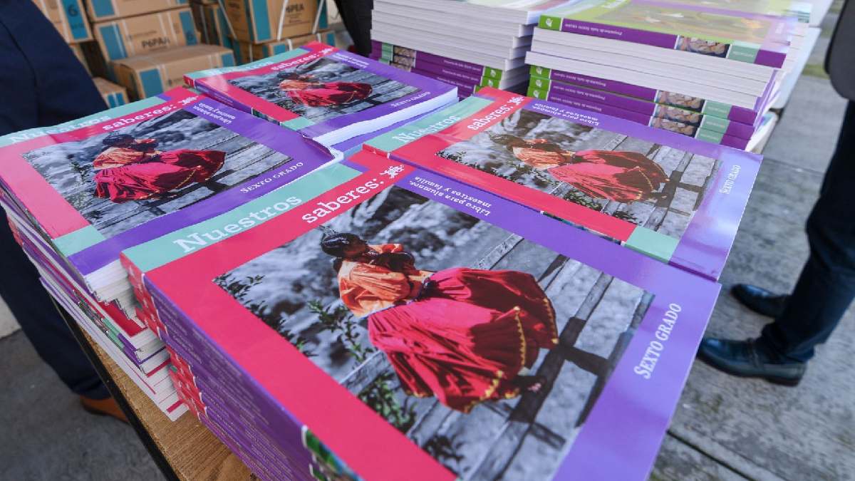 📚 ¿Los Libros de Texto Sigue siendo la Verdad?