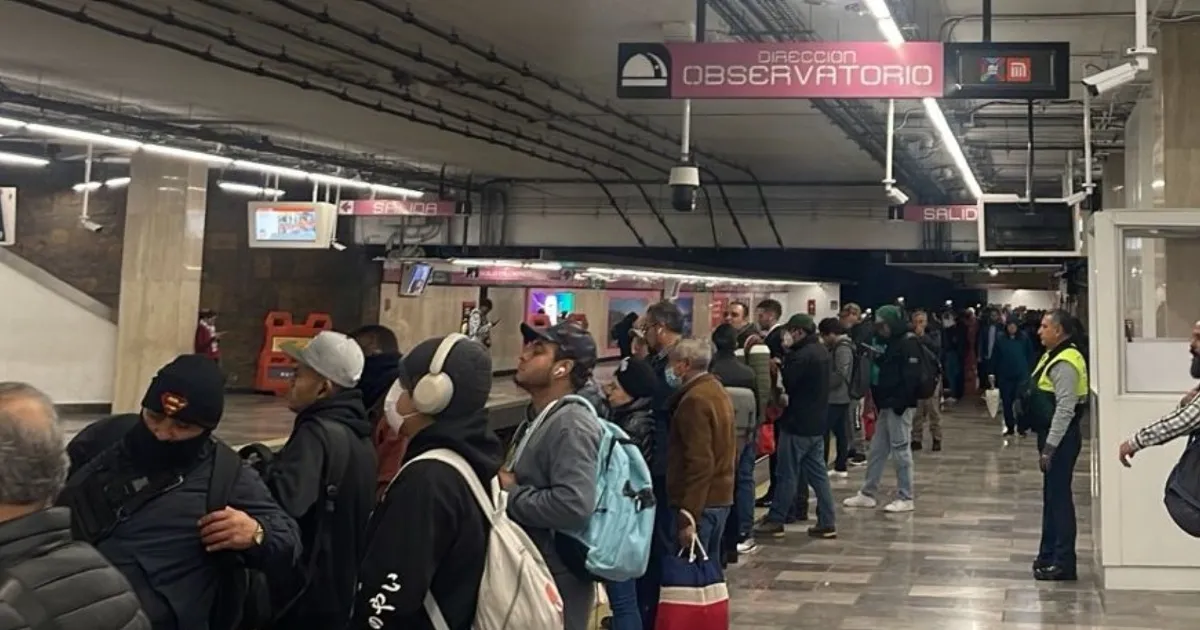 ¿El Metro CDMX es un infierno o qué? 🚨 Retrasos y afluencia al...