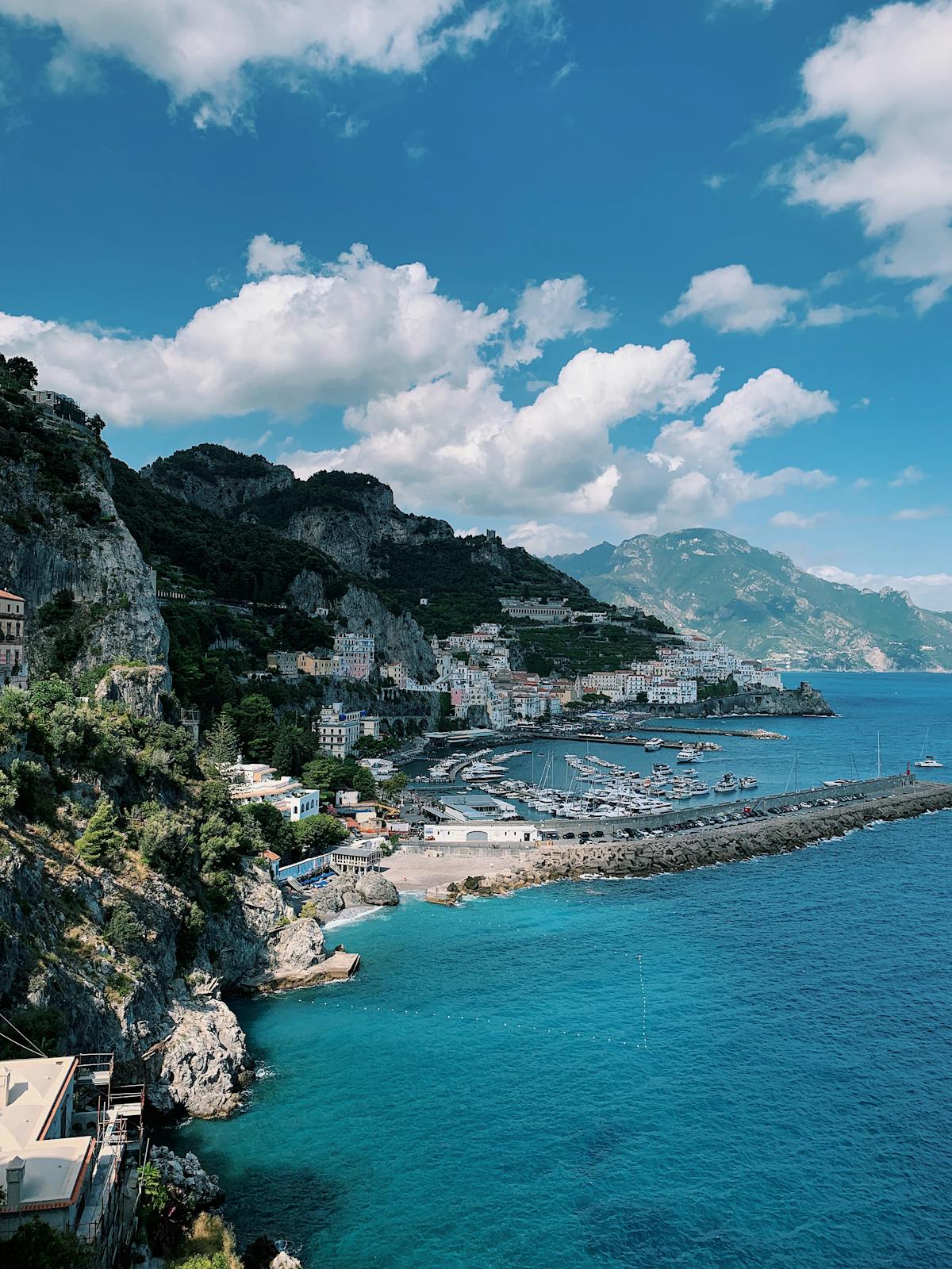 ¡Rusia Lanza 328 Drones y 7 Misiles! ¿Eso es una Guerra o Solo...