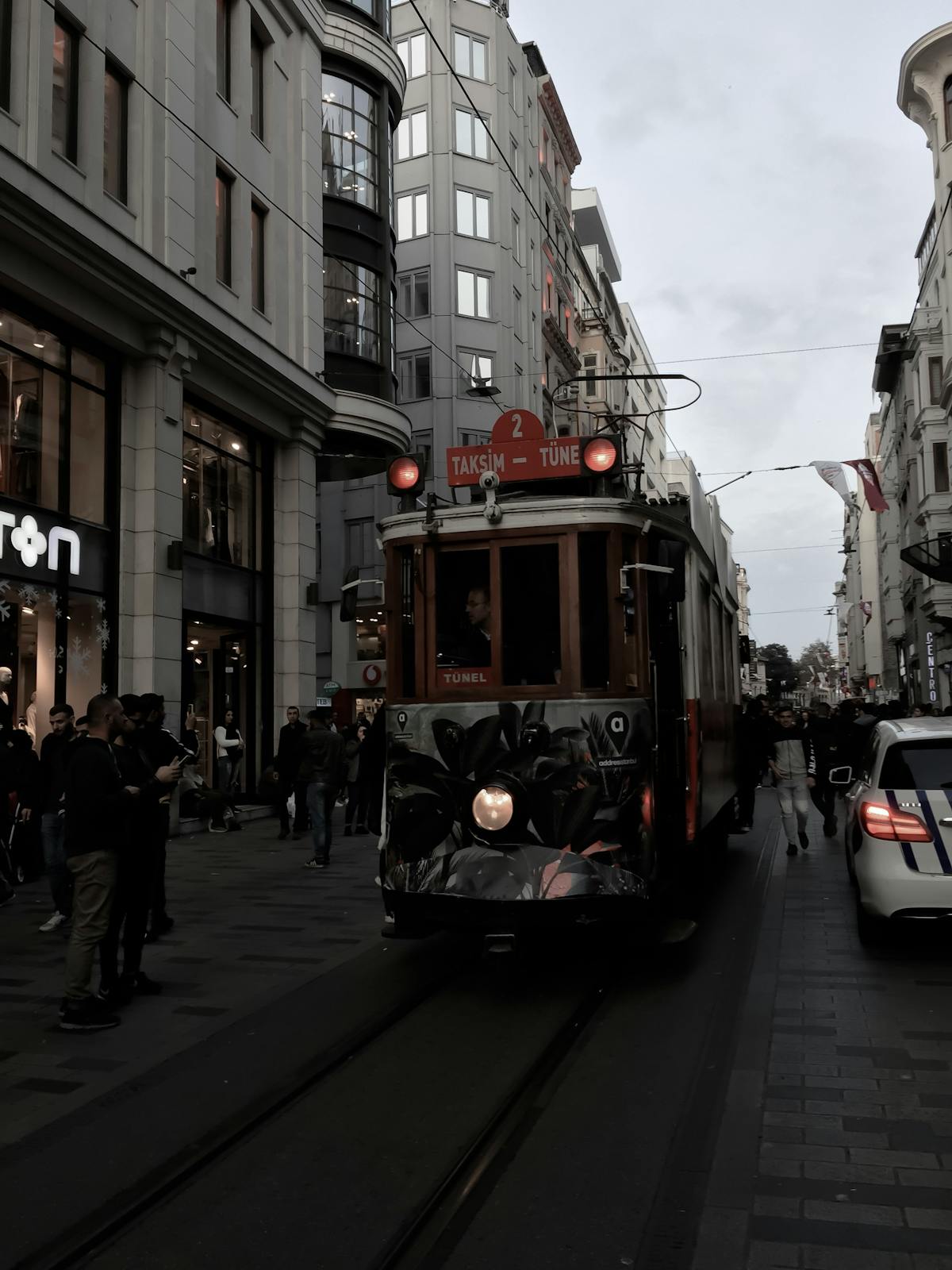 ¿Quién le paga el boleto a Petro para el funeral de Jesse ...