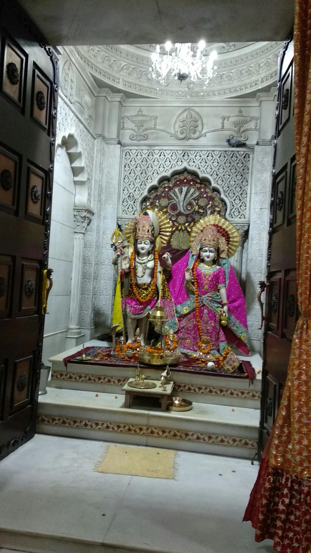 🤯 ¿Gucci Para Todos? ¡Tini Stoessel se Amputa una Guía pa...