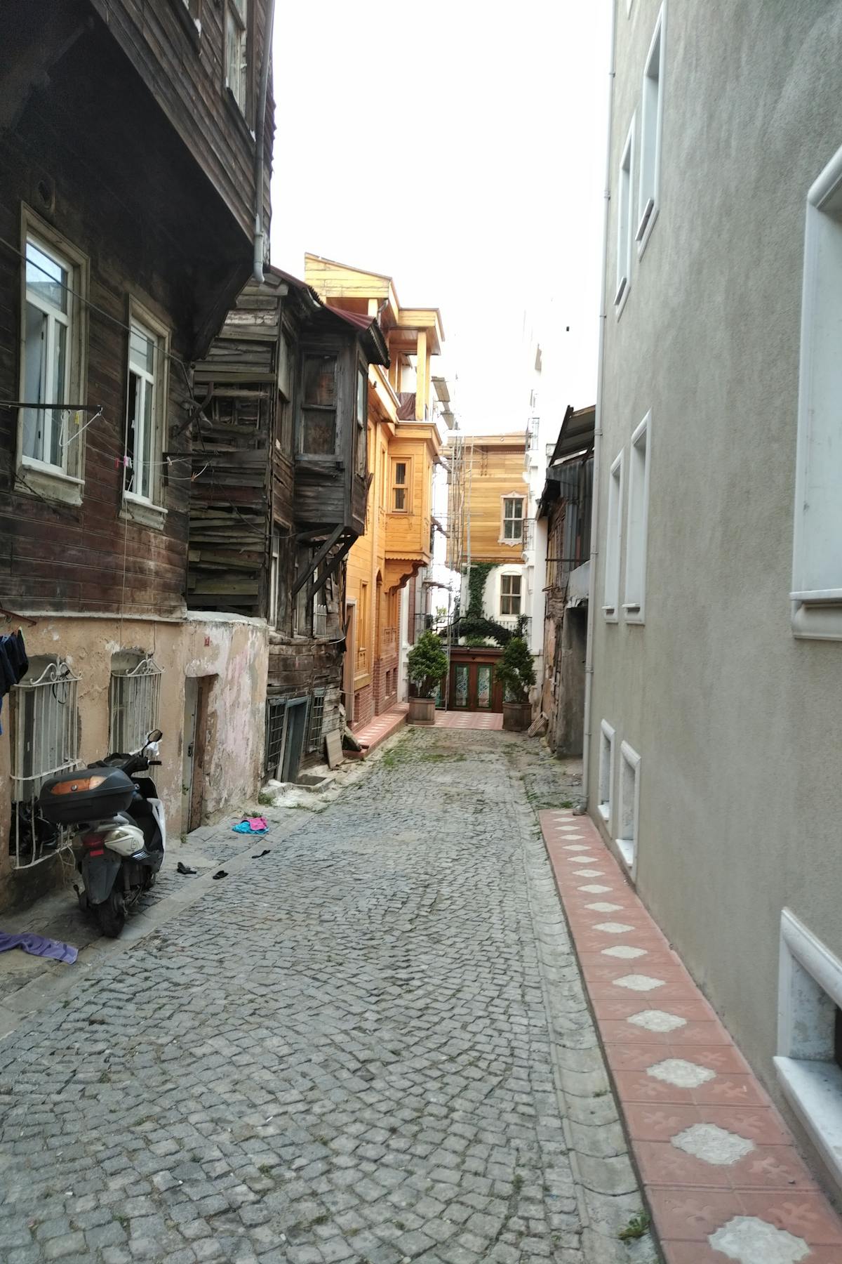 ¿Atacó Irán a Trump o Solo Fue un Alicate? 🚩