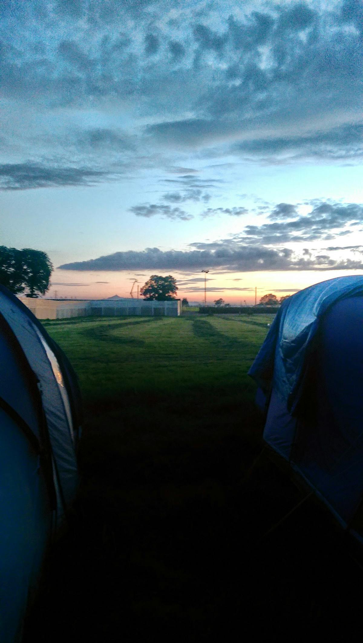 ¿Dónde encontrar atención médica si no tienes seguro? 🤔