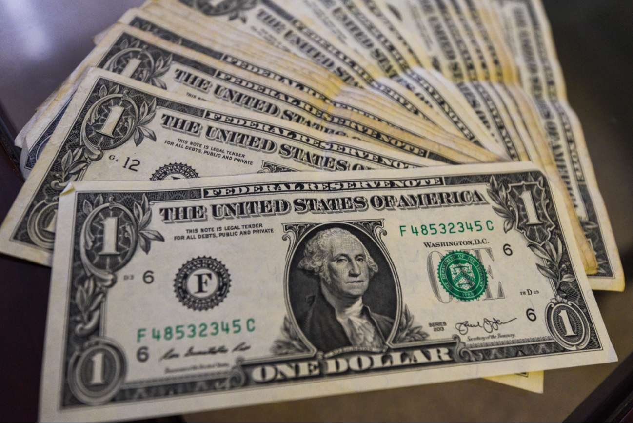 💸 ¿El dólar se volvió loco de nuevo? ¡Estamos a $23!