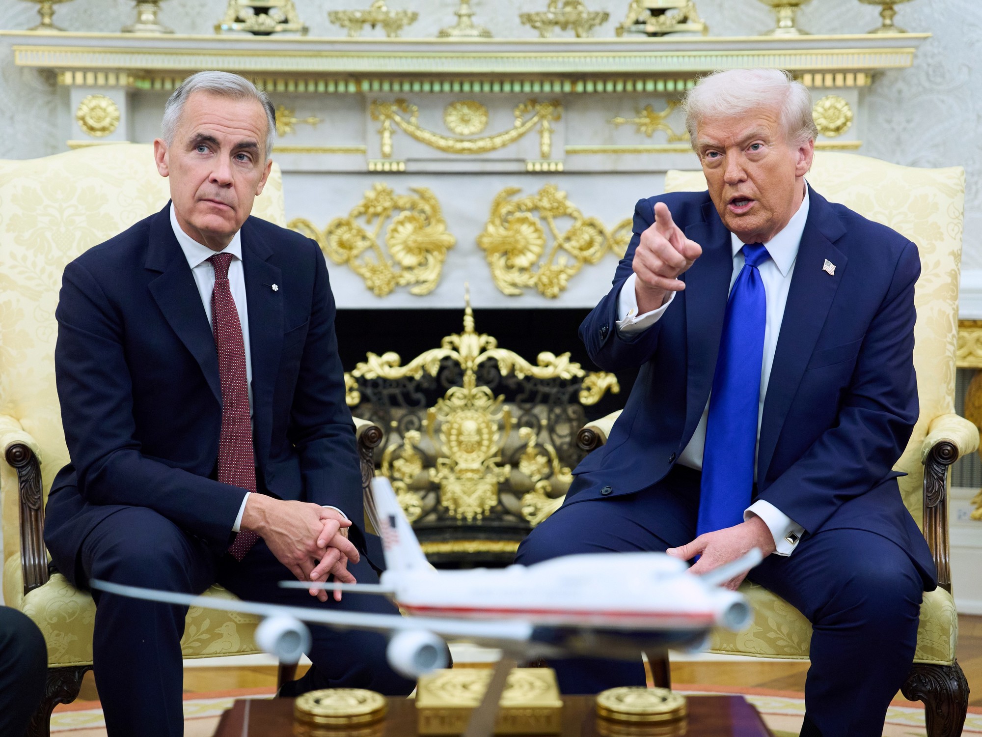 🚨 ¿Canadá, ¿Te Diste Cuenta de que Trump Es el Dueño?