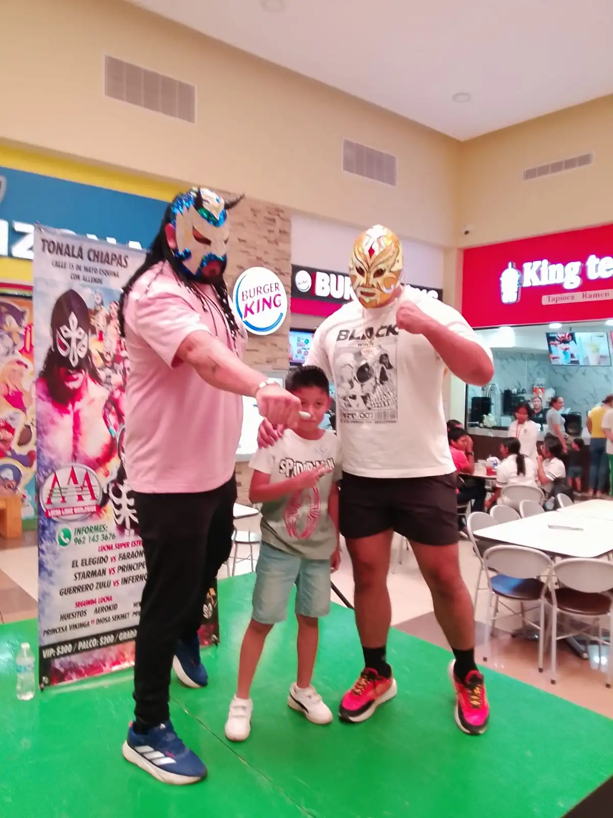 🤡 ¿Luchadores Profesionales o Luchadores de Marketing?
