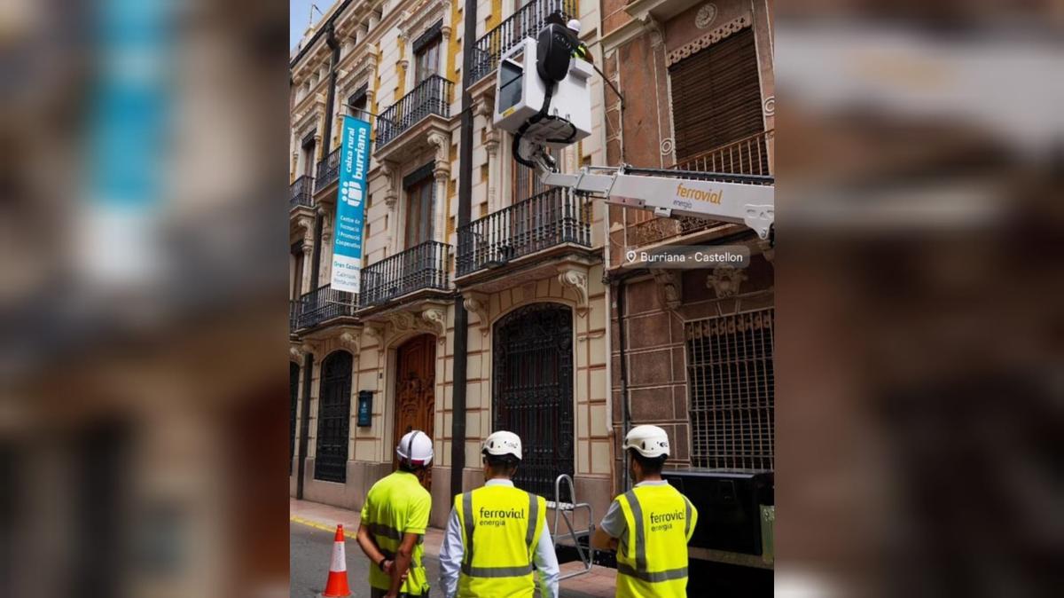 🚨 ¿Alumbrado Inteligente o Solo Iluminación de Papá?