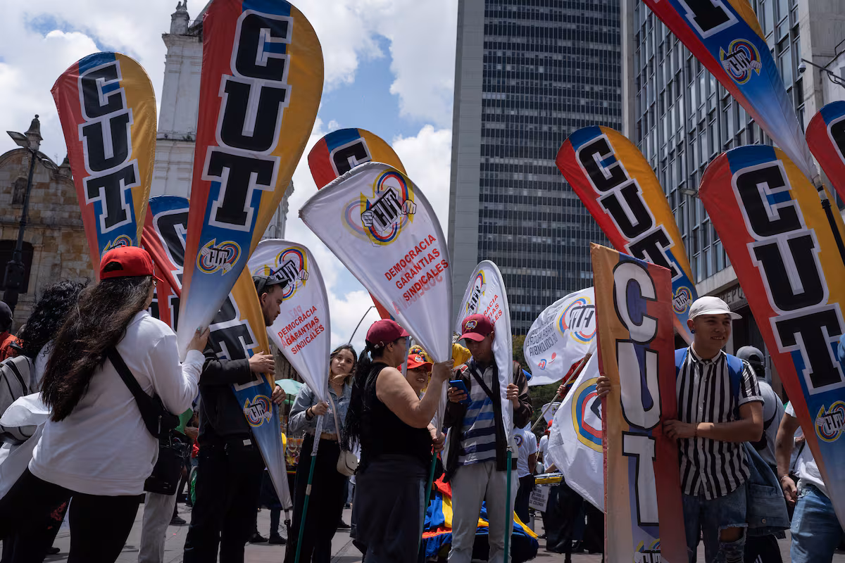 ¿Negociaciones Sindicales Sin Cerveza? El Gobierno Decide ...