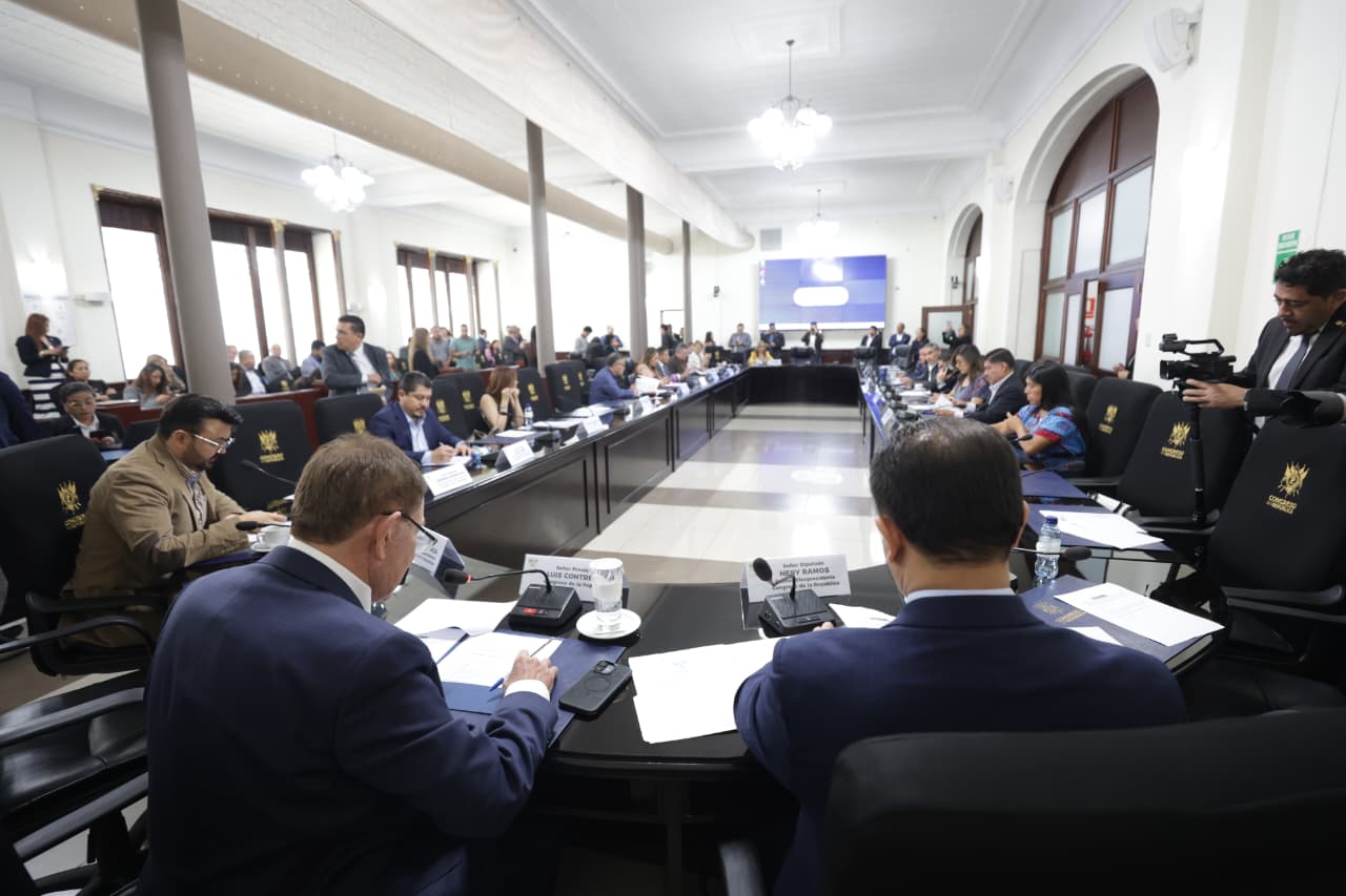 ¡Esto es oro! 🚩 ¿Guatemala ya no paga por ser un títere de...