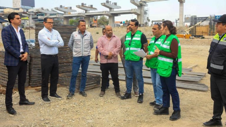 ¿Se Cerró El Carril o Fue Una Excusa Para Sacar Fotos?</h2...