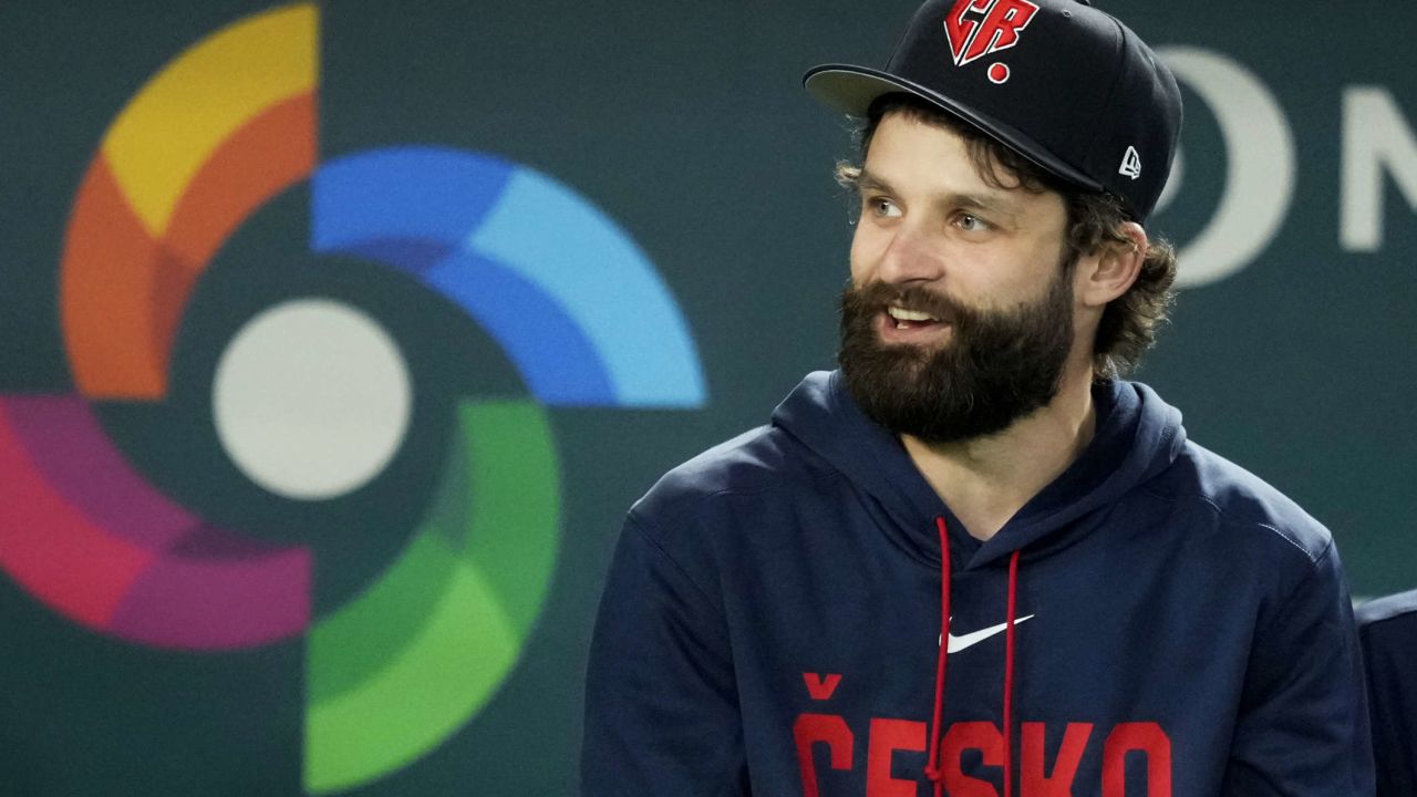 ¿Se Tiene Que Decidir y Se Decide? Canadá vs. EE.UU. Por L...