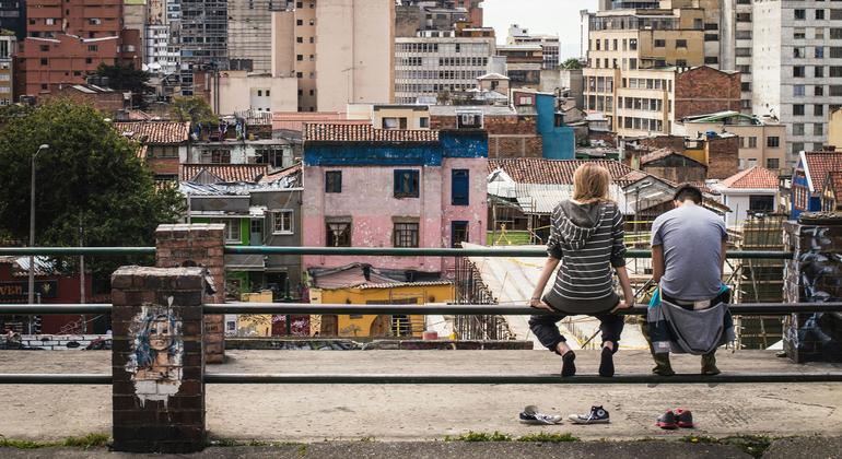 🚩 ¿Víctimas de Derechos Humanos? ¡Solo Finge que te Import...