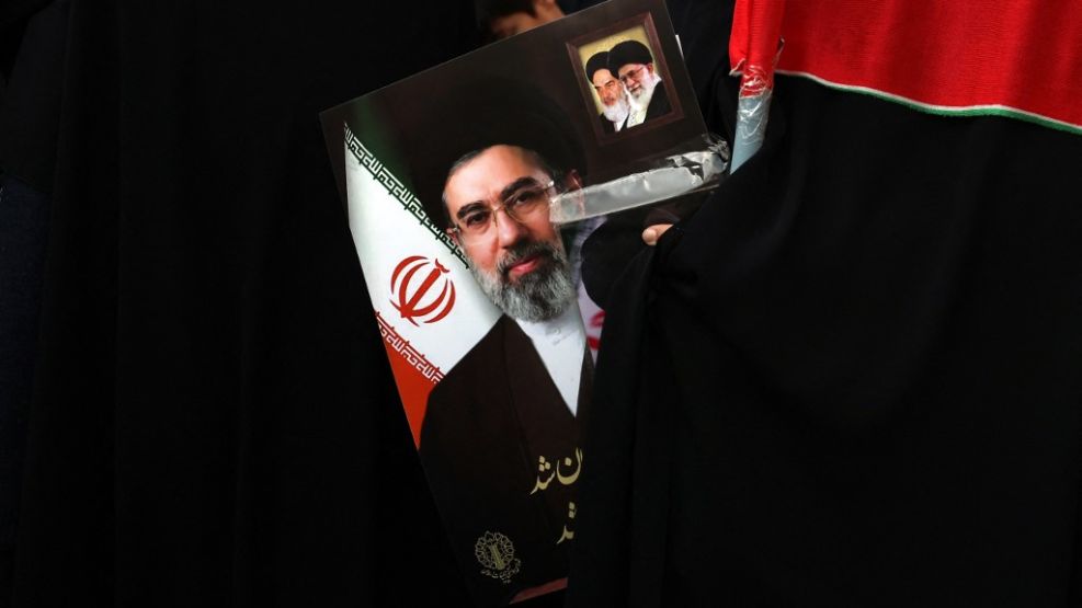 ¿El nuevo ayatolá iraní está vivo o es solo un meme?