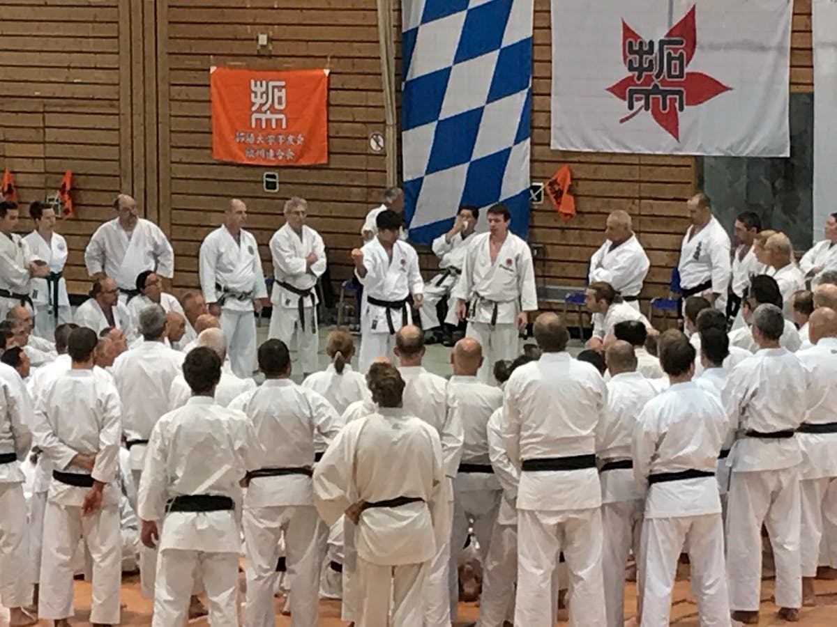 ¿Conoces a alguien que haya robado un selfie en la Basílica de...