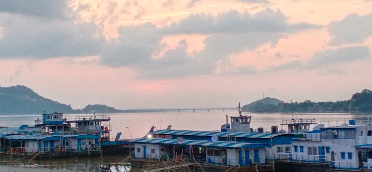 🚩 ¿El Transporte Escolar Ya Tiene App o Es Solo Drama?