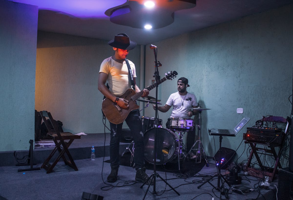 ¿California Sigue Dominando o Norte Carolina Despierta al Lí...