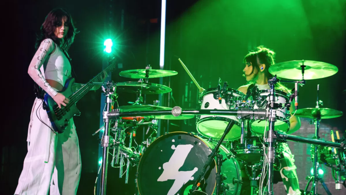 Lollapalooza 2026: ¿La IA de The Warning es solo una Red Fla...