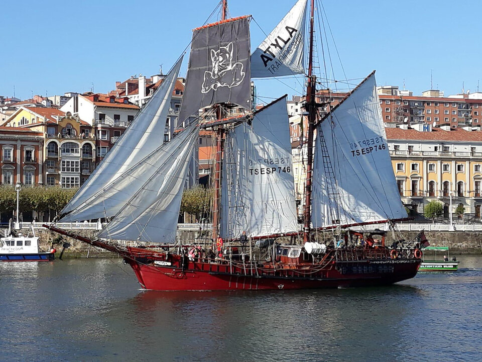 🚩 ¿El Barco de Soria Se Convierte en Libro? ¡Los Datos que...