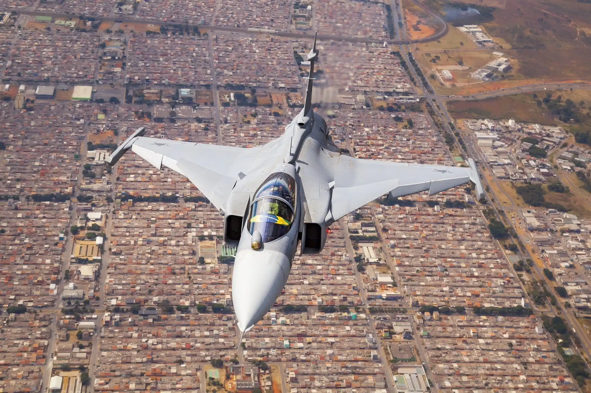 ¿Brasil se convierte en el nuevo fabricante de armas o sim...
