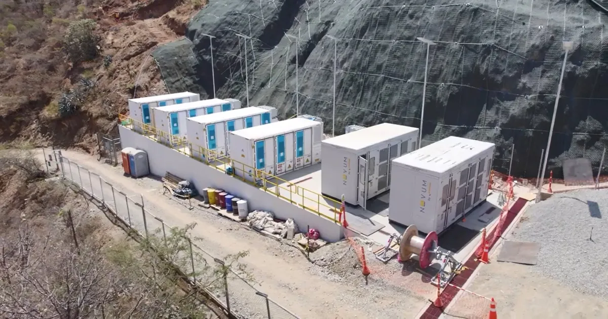 ¿Baterías gigantes para almacenar energía solar? ¡Se tenía...